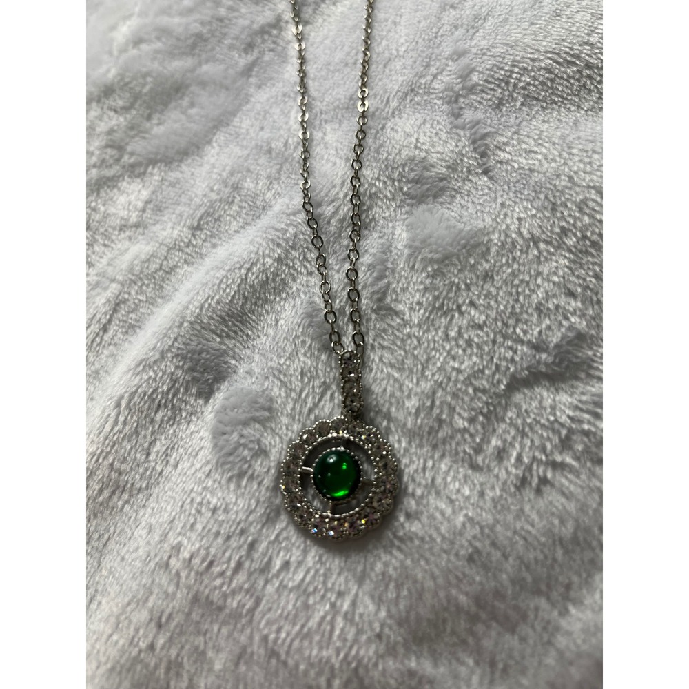 Silver Tone Emerald Green Halo Pendant Necklace Clear Crystal Pavé 20 Inch Chain